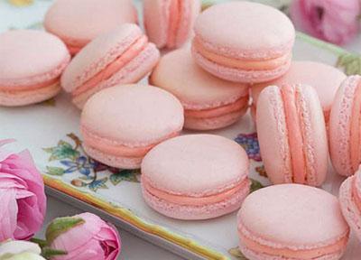 طرز تهیه شیرینی ماکارون همراه با ترفند های حرفه ای طرز تهیه شیرینی ماکارون همراه با ترفند های حرفه ای